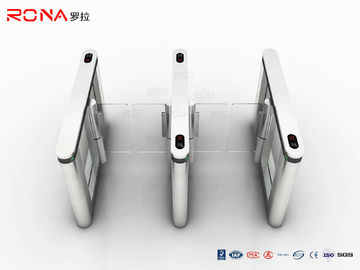 ประตูทางเข้าอาคารรักษาความปลอดภัยอาคารสำนักงานประตูหมุน Speed ​​Gate ด้วยเครื่องอ่านบัตร Servo Motor