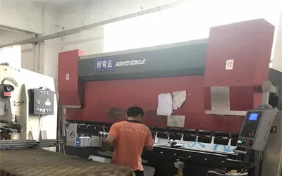 บล็อกบริษัทล่าสุดเกี่ยวกับ สถานที่รัฐบาลปรับปรุงการจัดการการเข้าถึงด้วยคําตอบ RFID Turnstile ที่บูรณาการ